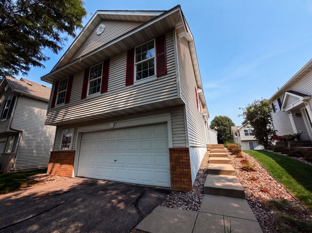 7474 Hampton Ln – photo 1 of 336
