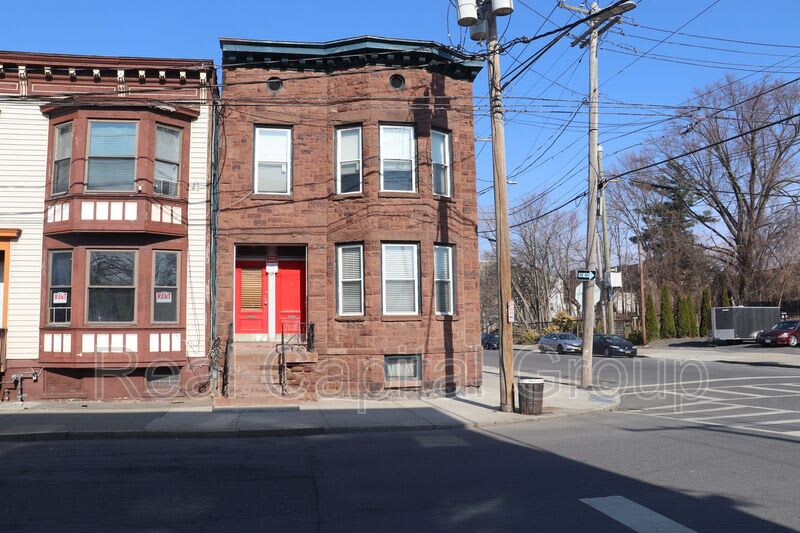 69 Lexington Ave – photo 1