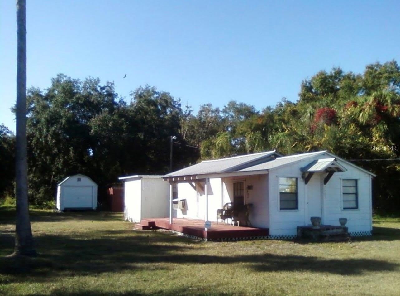7205 S MANHATTAN Avenue – photo 1 of 5