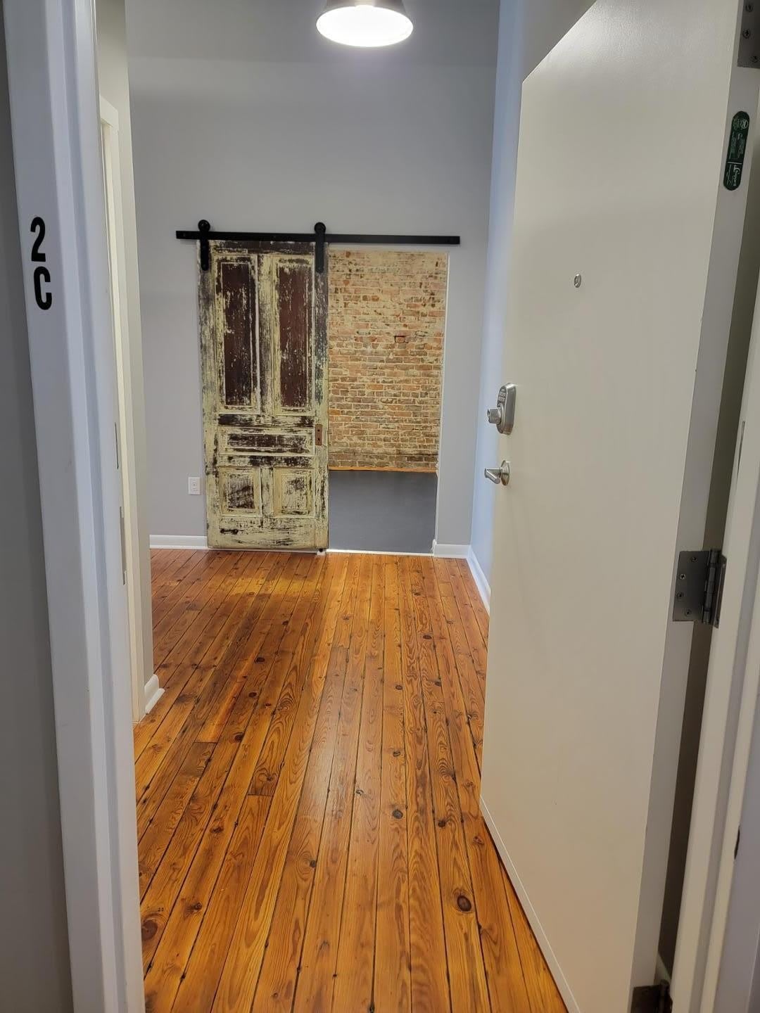 112 N Birch Avenue – photo 1 of 15