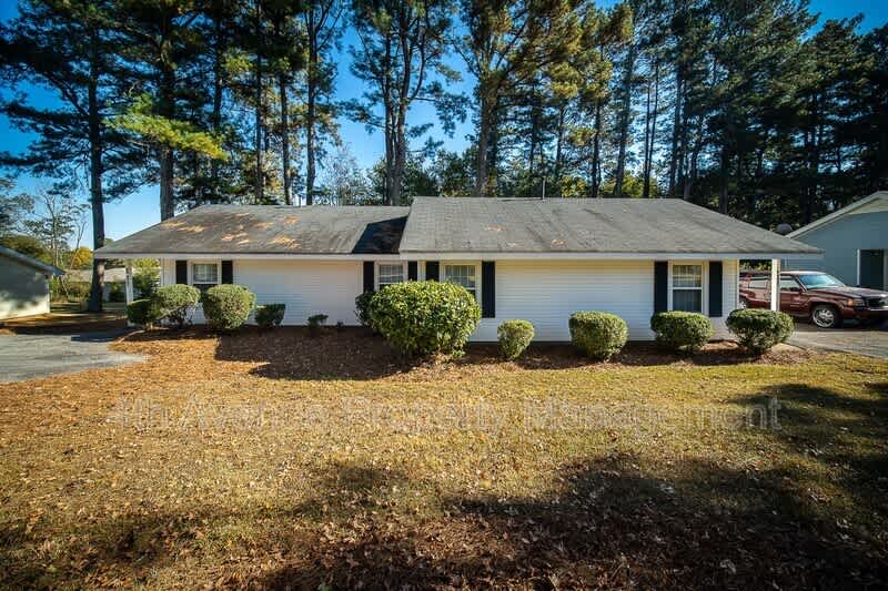 4437 Township Drive – photo 1 of 204