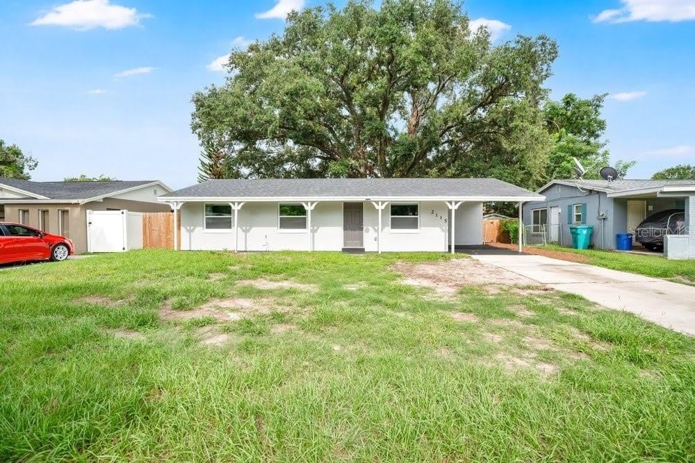 2115 MESSINA Avenue – photo 1