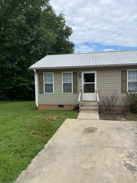 509 Giles Road – photo 1 of 8