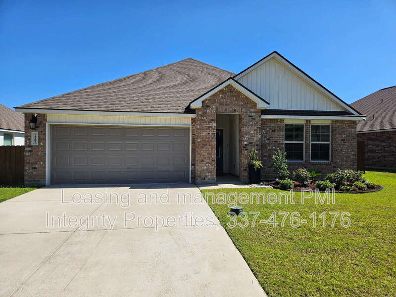 727 LAMBOT AVE – photo 1