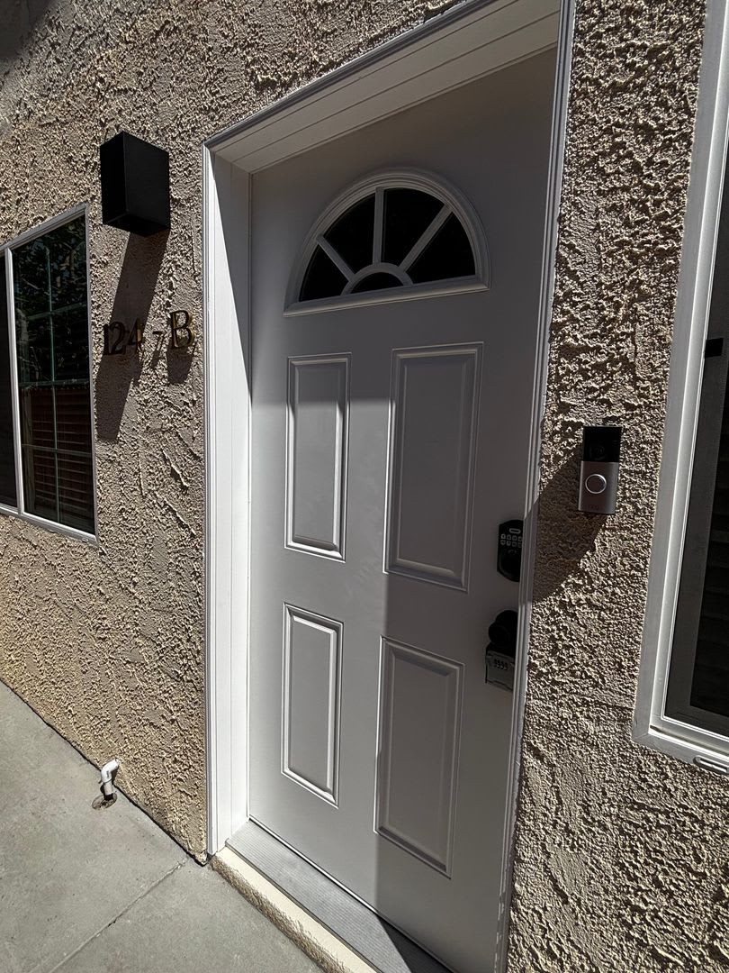 Brand New Luxury 1 Bedroom 1 Bathroom Adu For Rent Alhambra – photo 1 of 157