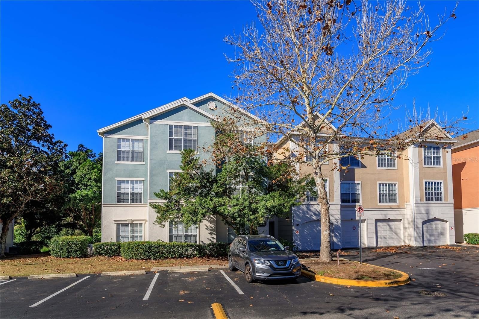12849 Madison Point Circle – photo 1