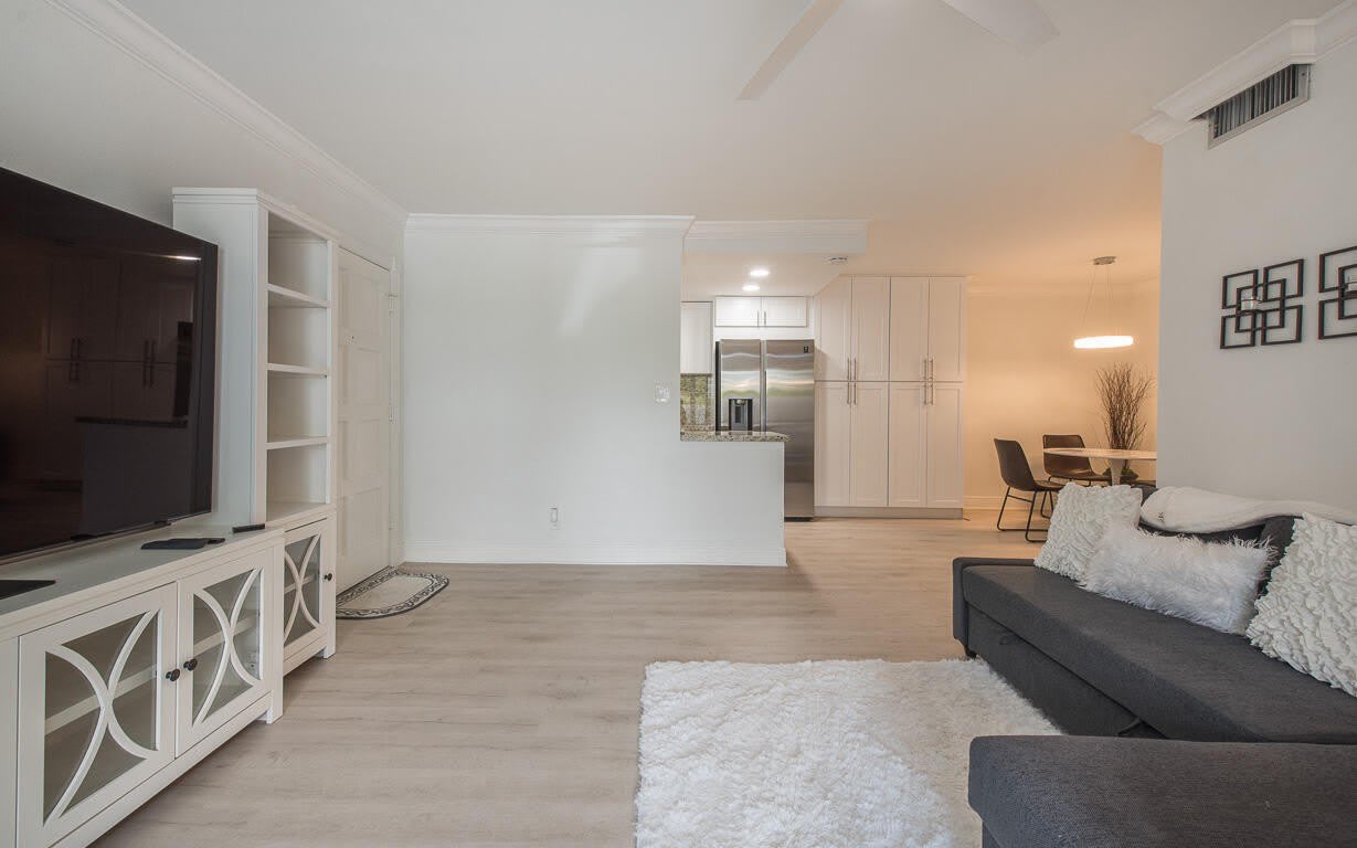 1174 NW 13th Street – photo 1