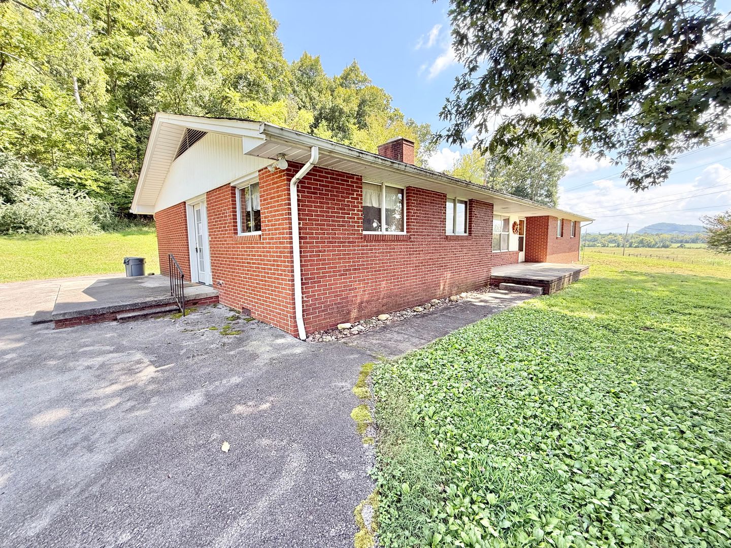 8635 Kodak Road; Knoxville TN 37914 – photo 1