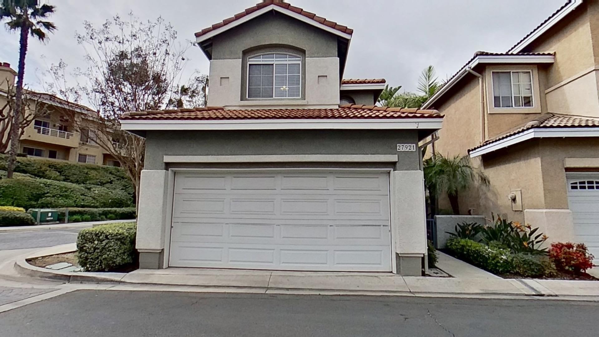 27921 Via Mirada, Laguna Niguel: Spacious 2 Bed 2.5 Bath Home with Community Amenities! – photo 1 of 18
