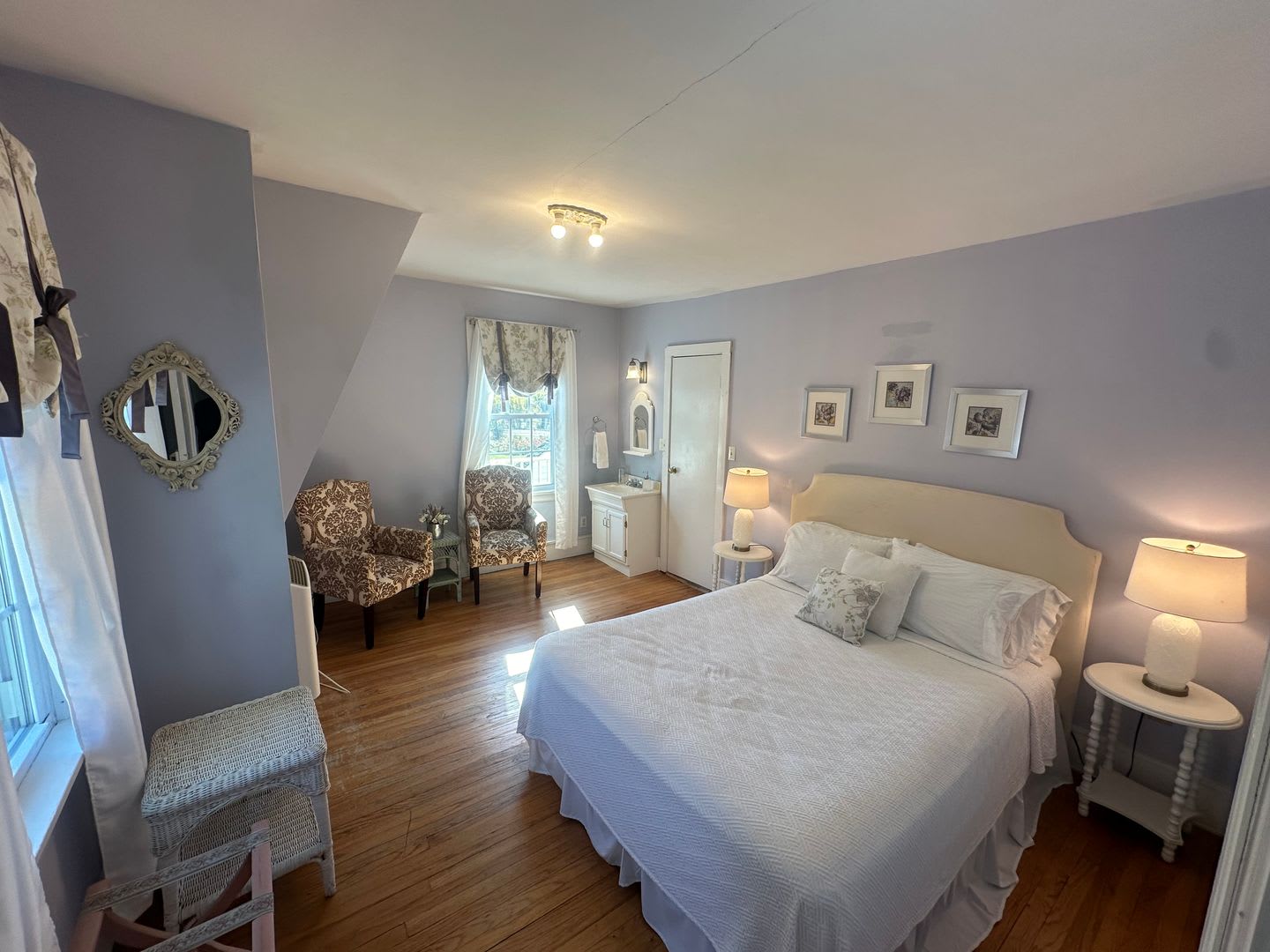 Thornewood Inn – photo 1 of 14