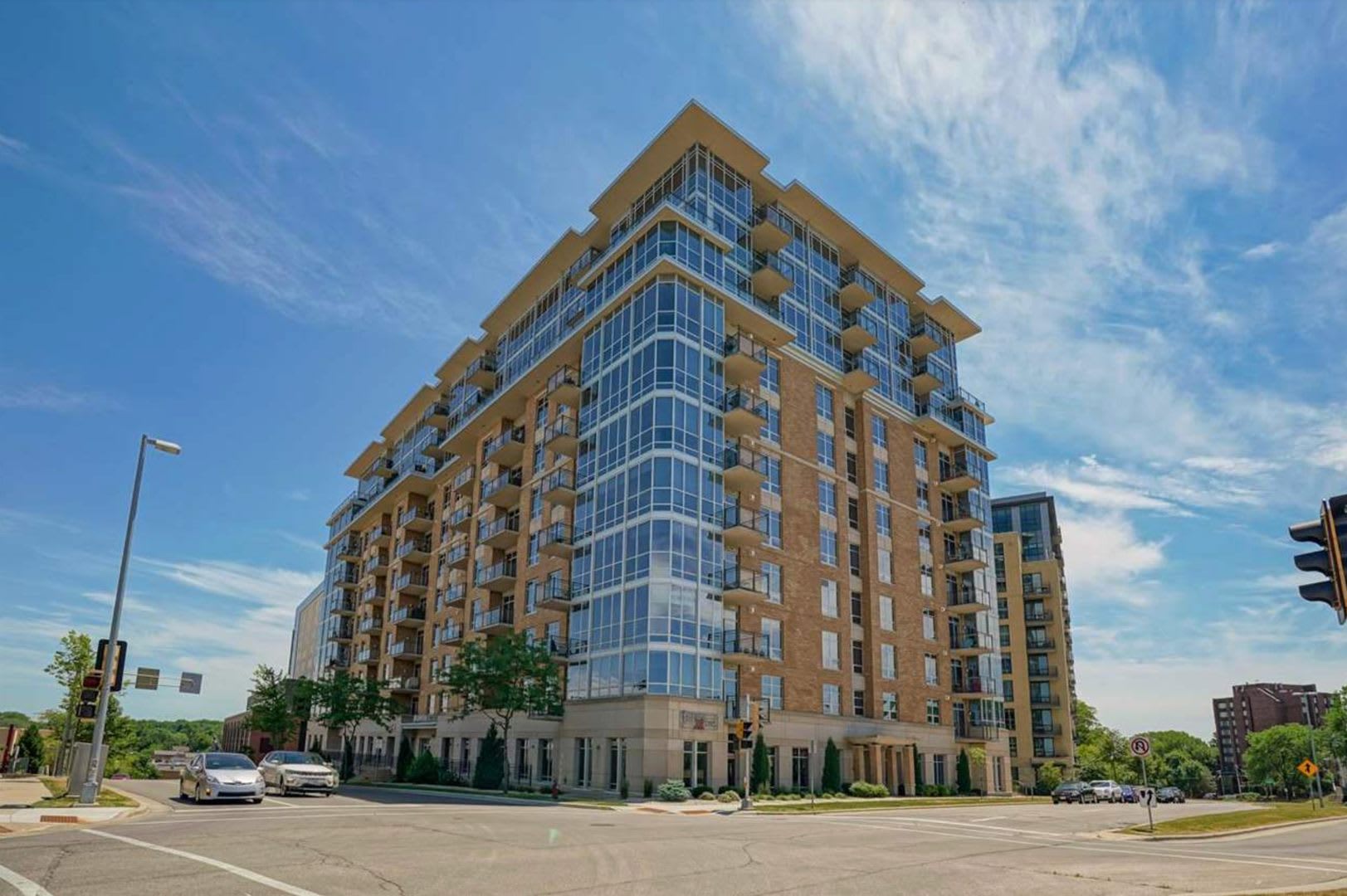 625 N Segoe Rd – photo 1