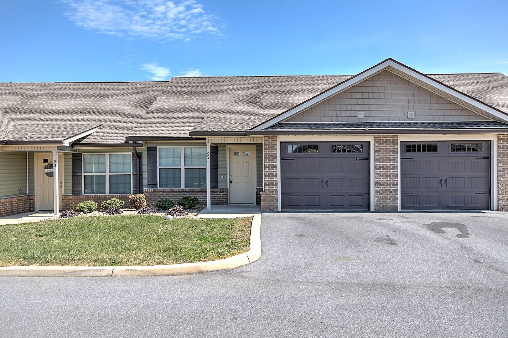 73 Sutter Place – photo 1 of 238