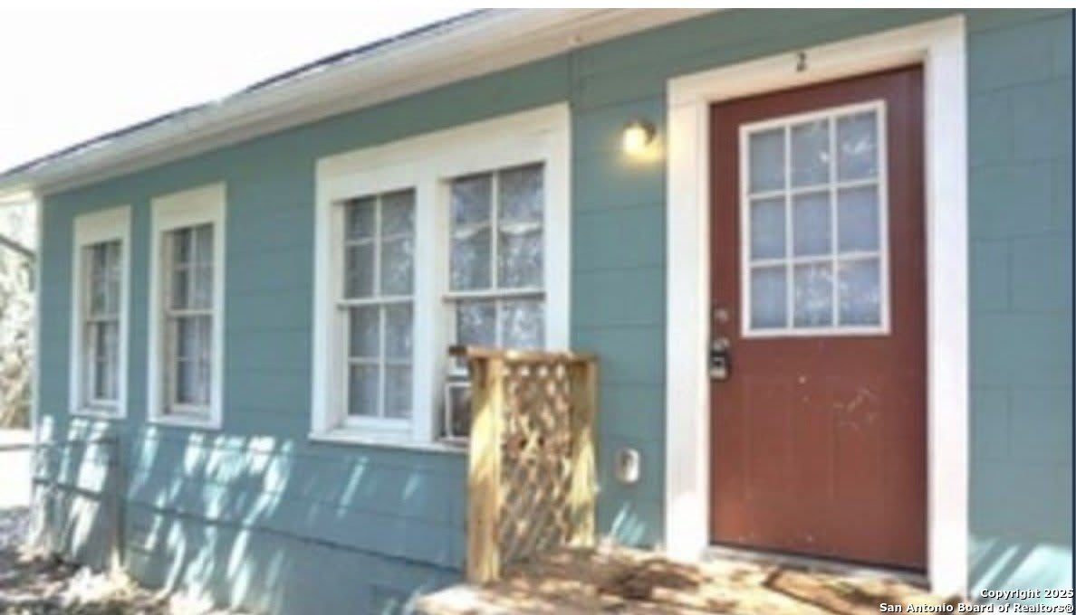 2890 PECAN COR – photo 1