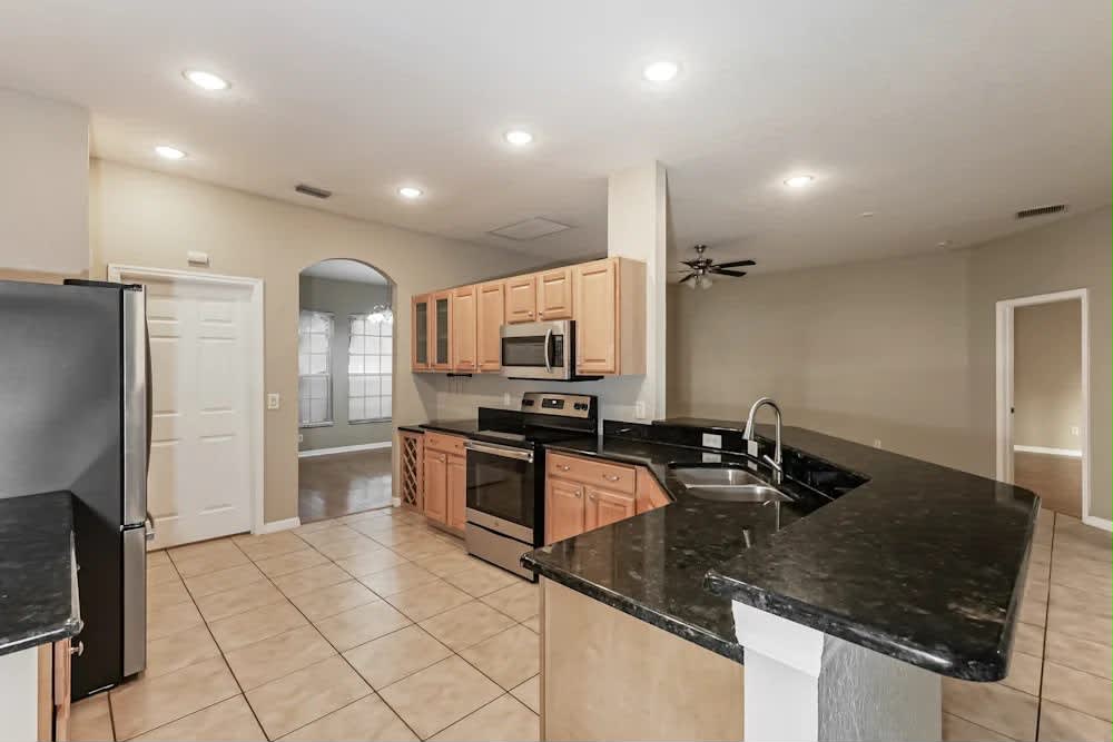 2717 Creek Drive – photo 1 of 3