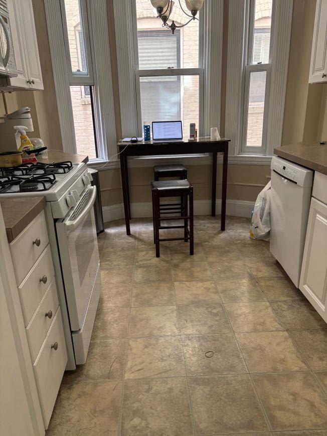 8 Garrison St. – photo 1