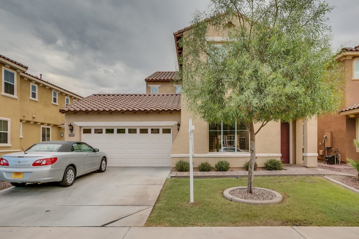 GREAT LOCATION! Fabulous move-in ready 5 bed /3 bath home in south Tempe – photo 1