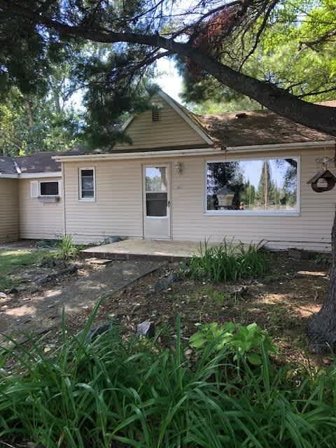 2 Bedrooms, 1 Bathroom Single Family Home in Pequot Lakes, MN w/2 car garage – photo 1 of 6