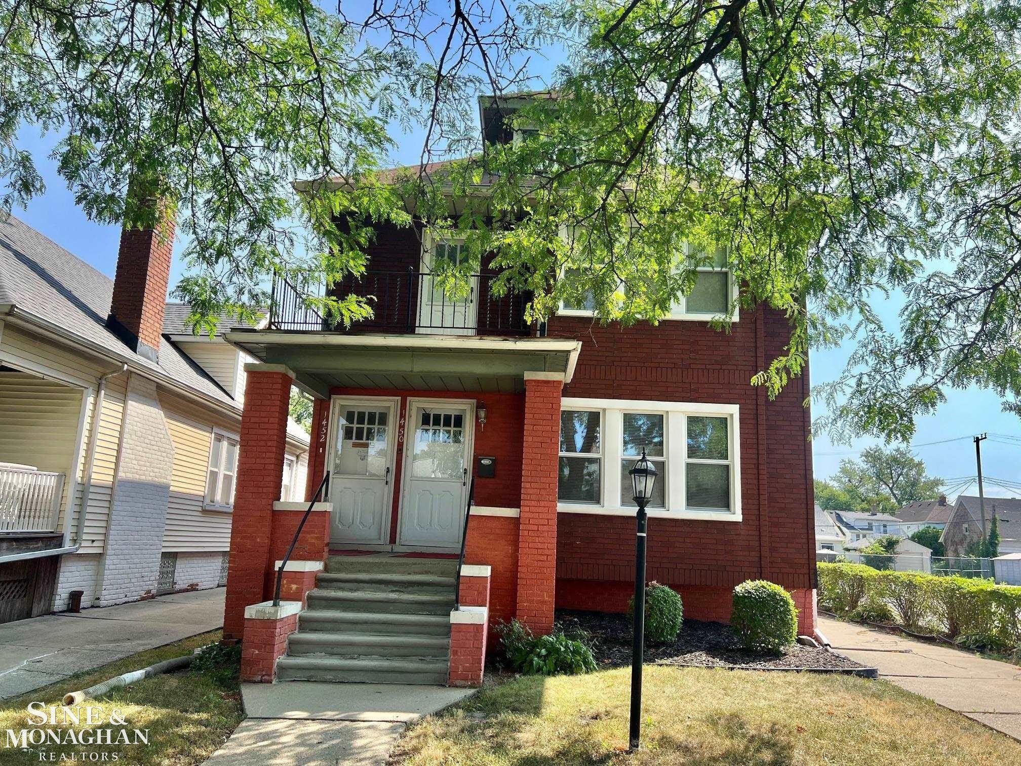 1450 Maryland Street – photo 1 of 29
