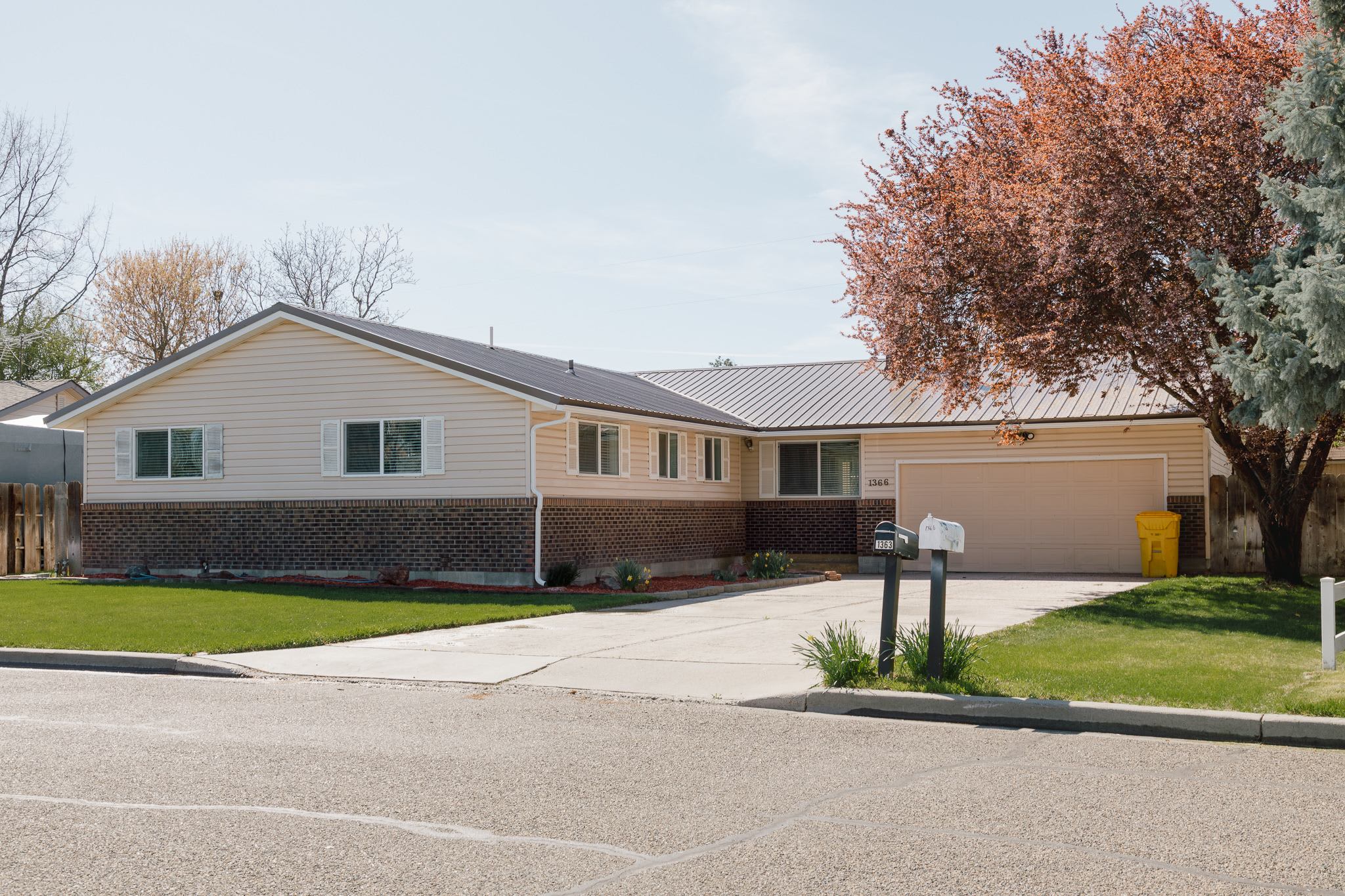 1366 Arata Way – photo 1 of 10