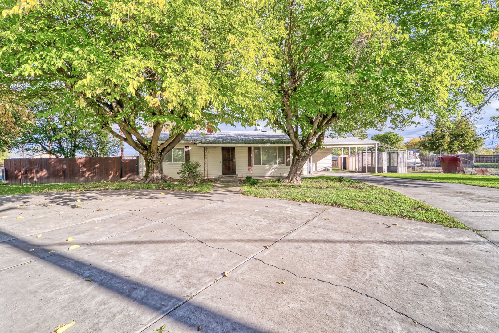 Beautiful 3-Bedroom Home with Extra Living Space and Modern Upgrades – photo 1 of 28