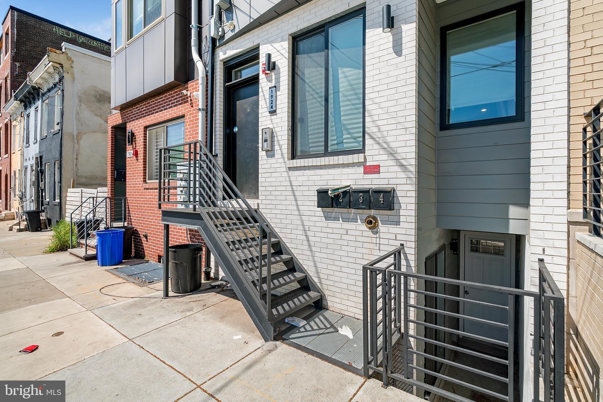 1924 N 6TH Street – photo 1