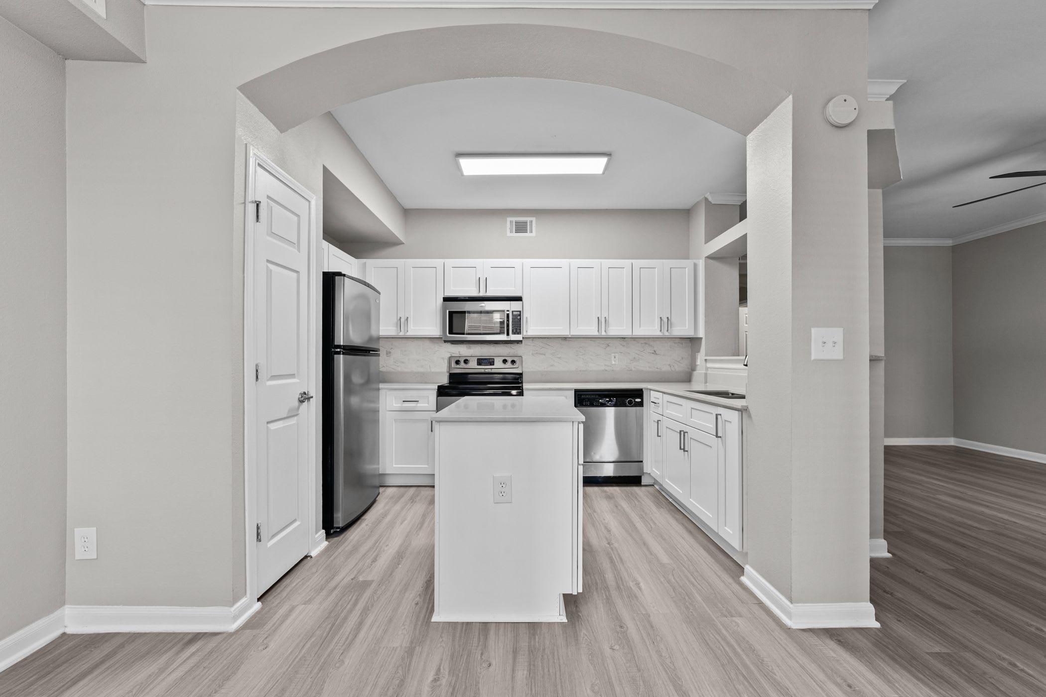 Townhomes of Bent Tree – photo 1