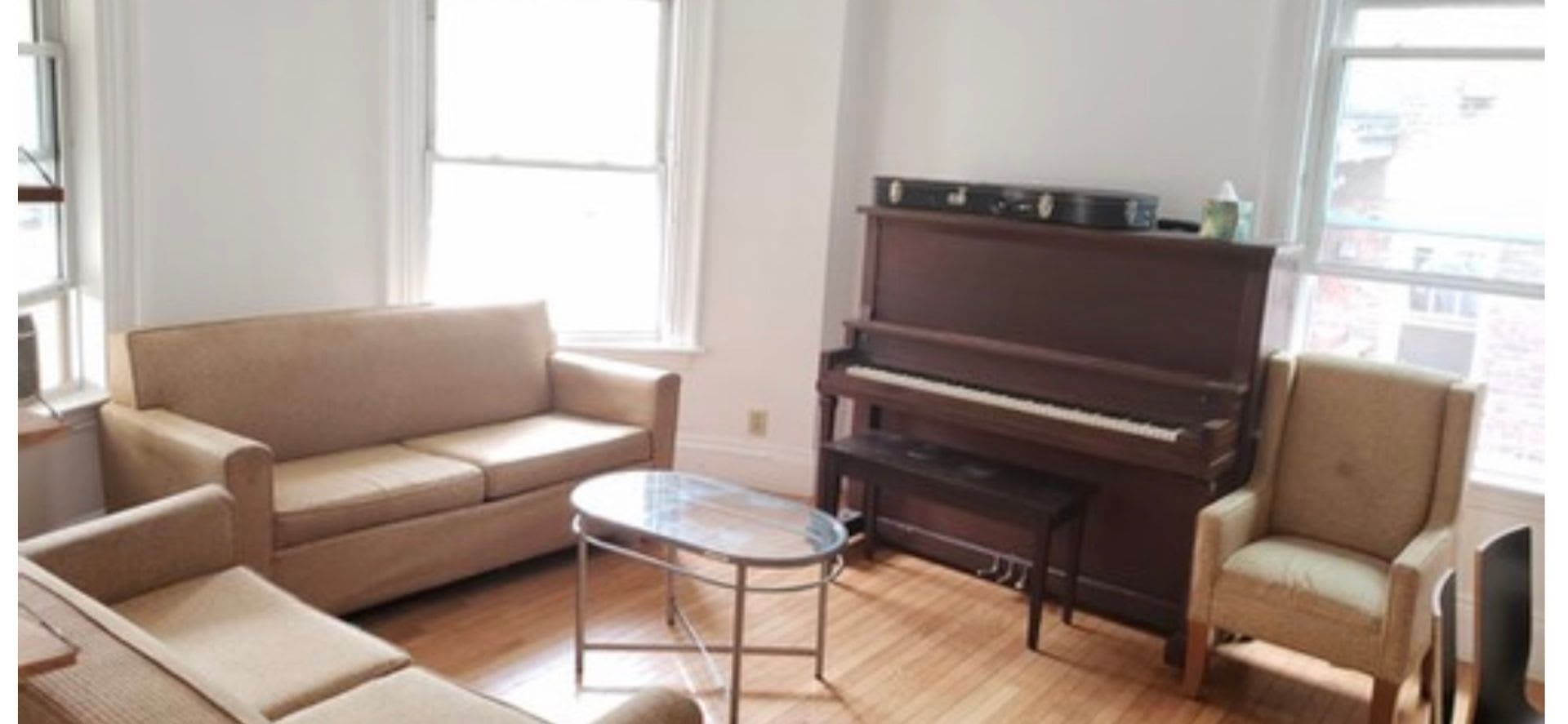 18 Verndale St #1A Brookline MA 02446 – photo 1