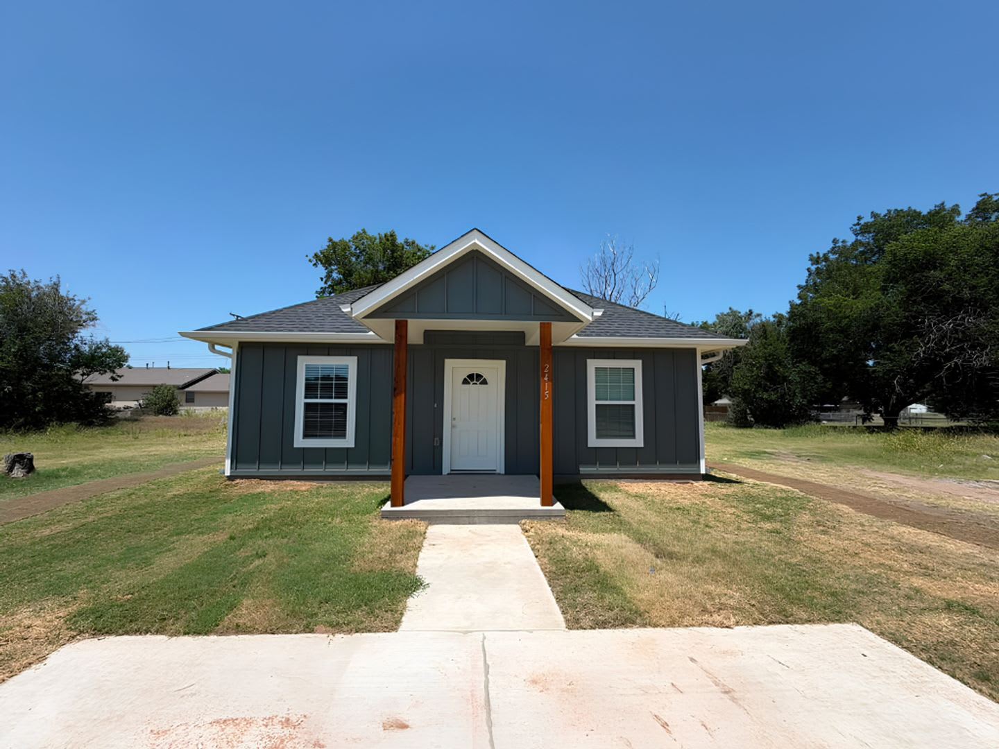 New Construction With Stylish Design Fenced Backyard In Lawton – photo 1