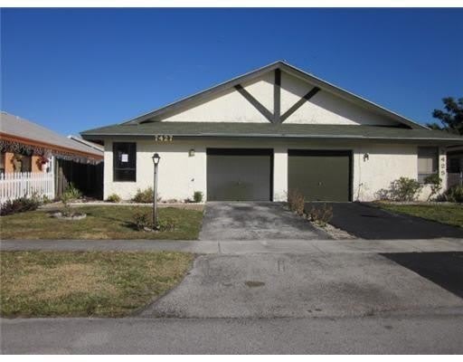 7427 SW 13th Street – photo 1 of 49