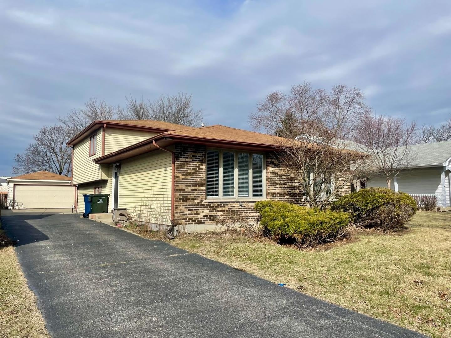 355 Pearson Circle – photo 1