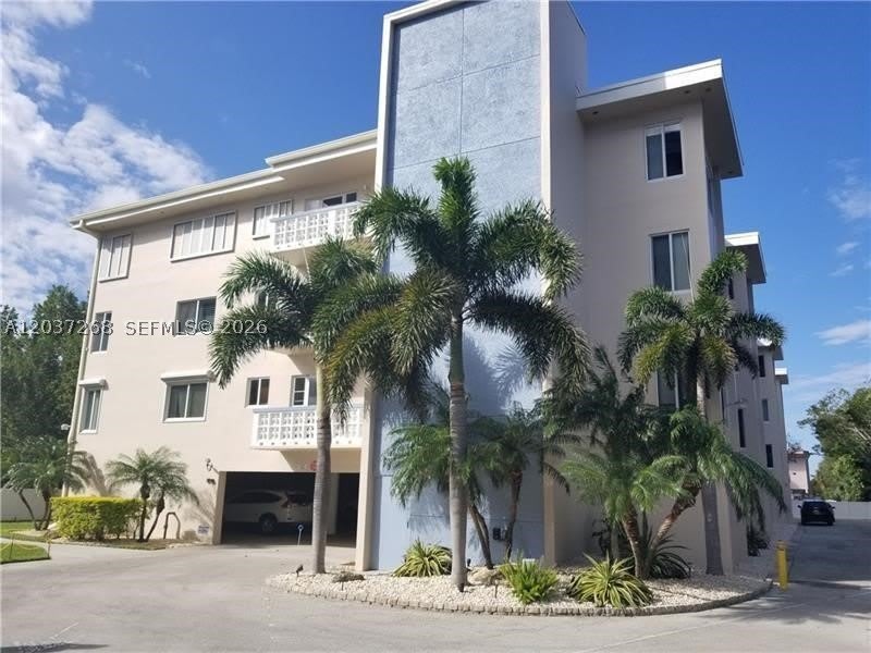 1965 S Ocean Blvd – photo 1 of 33