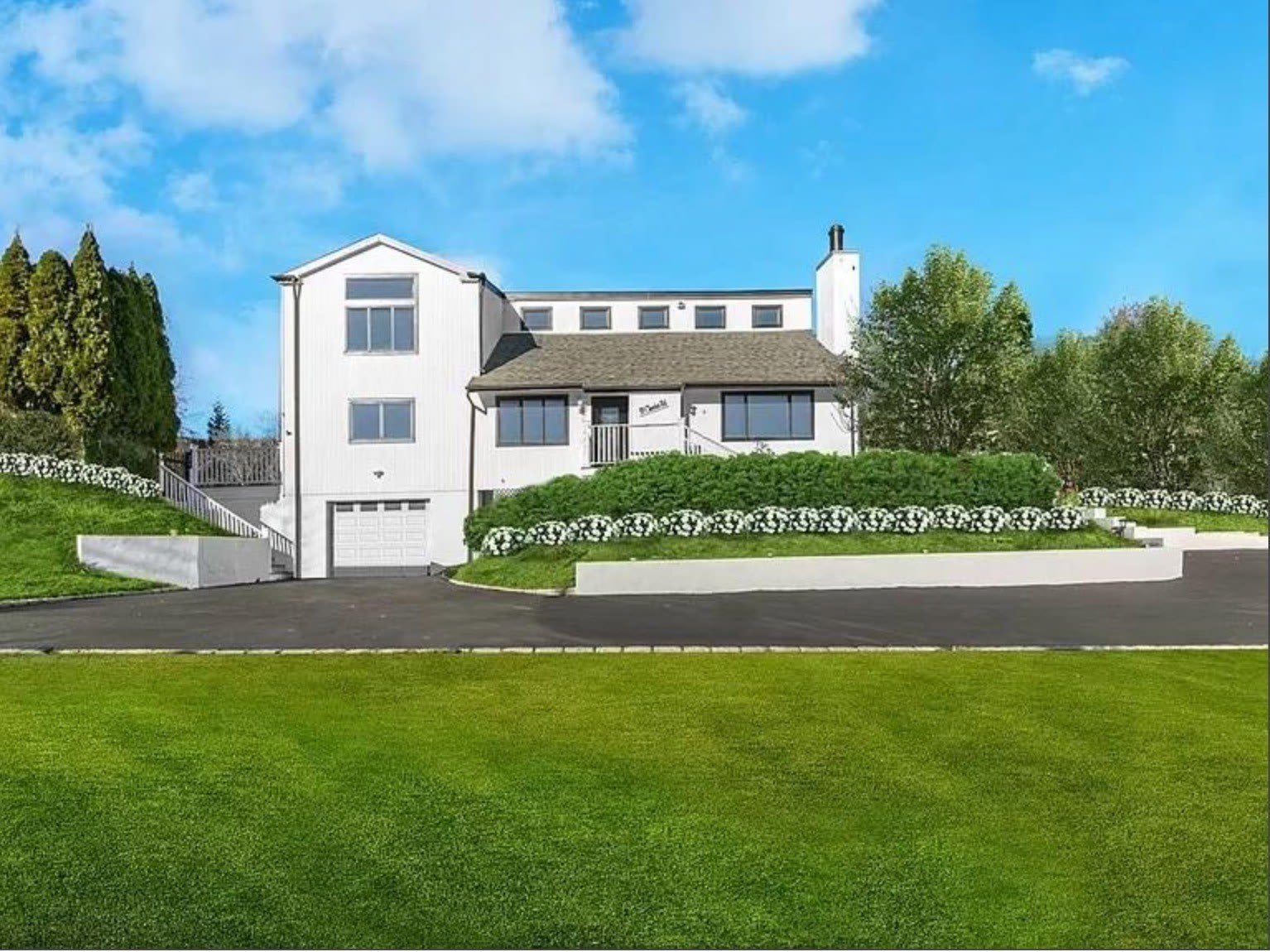 51 Cheviot – photo 1 of 20