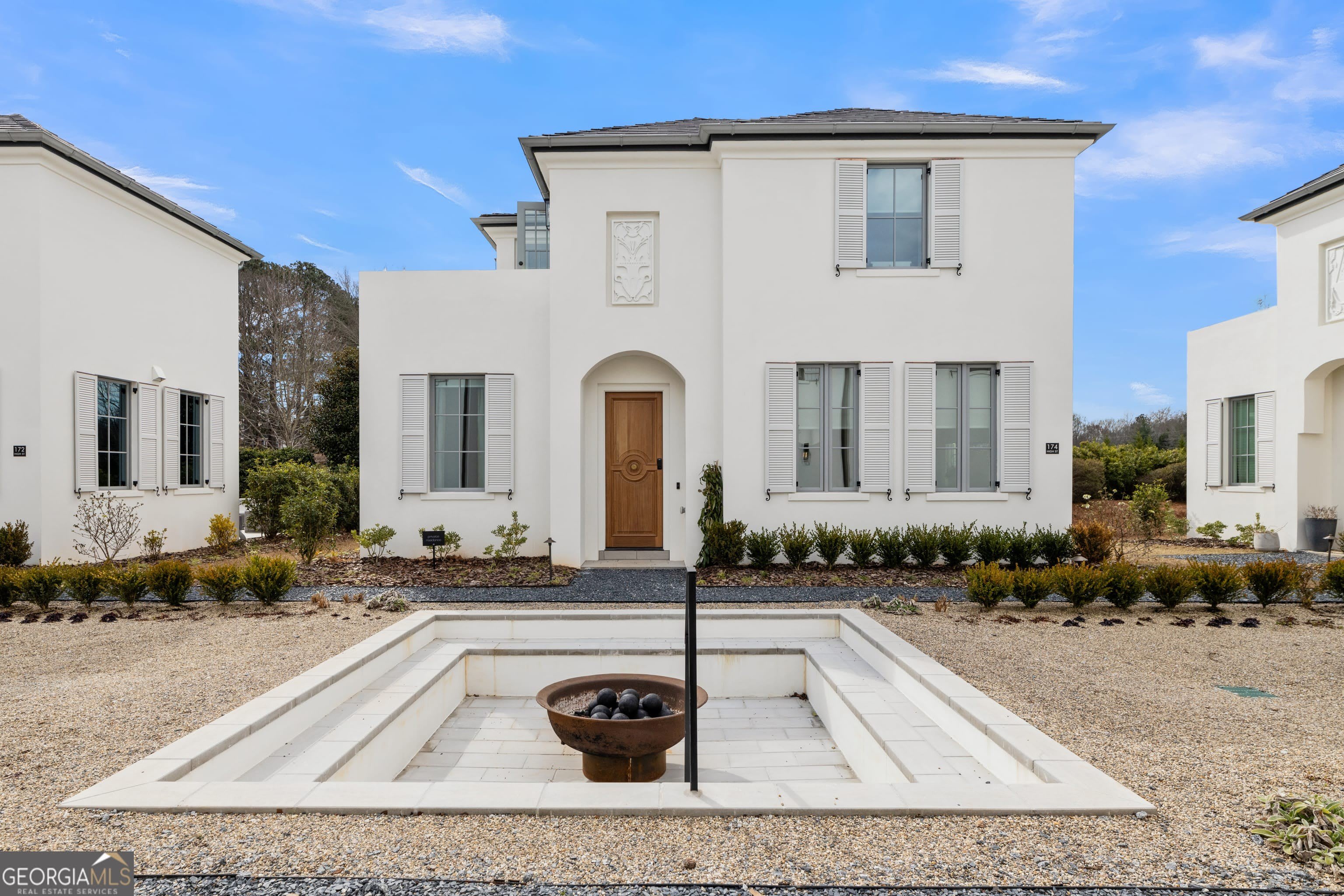 174 High Street – photo 1 of 22