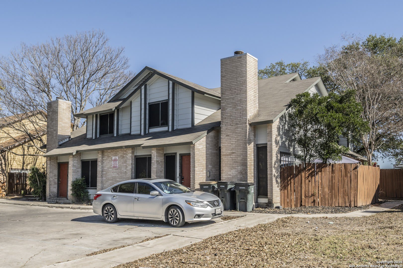 7524 Oak Chase – photo 1 of 34