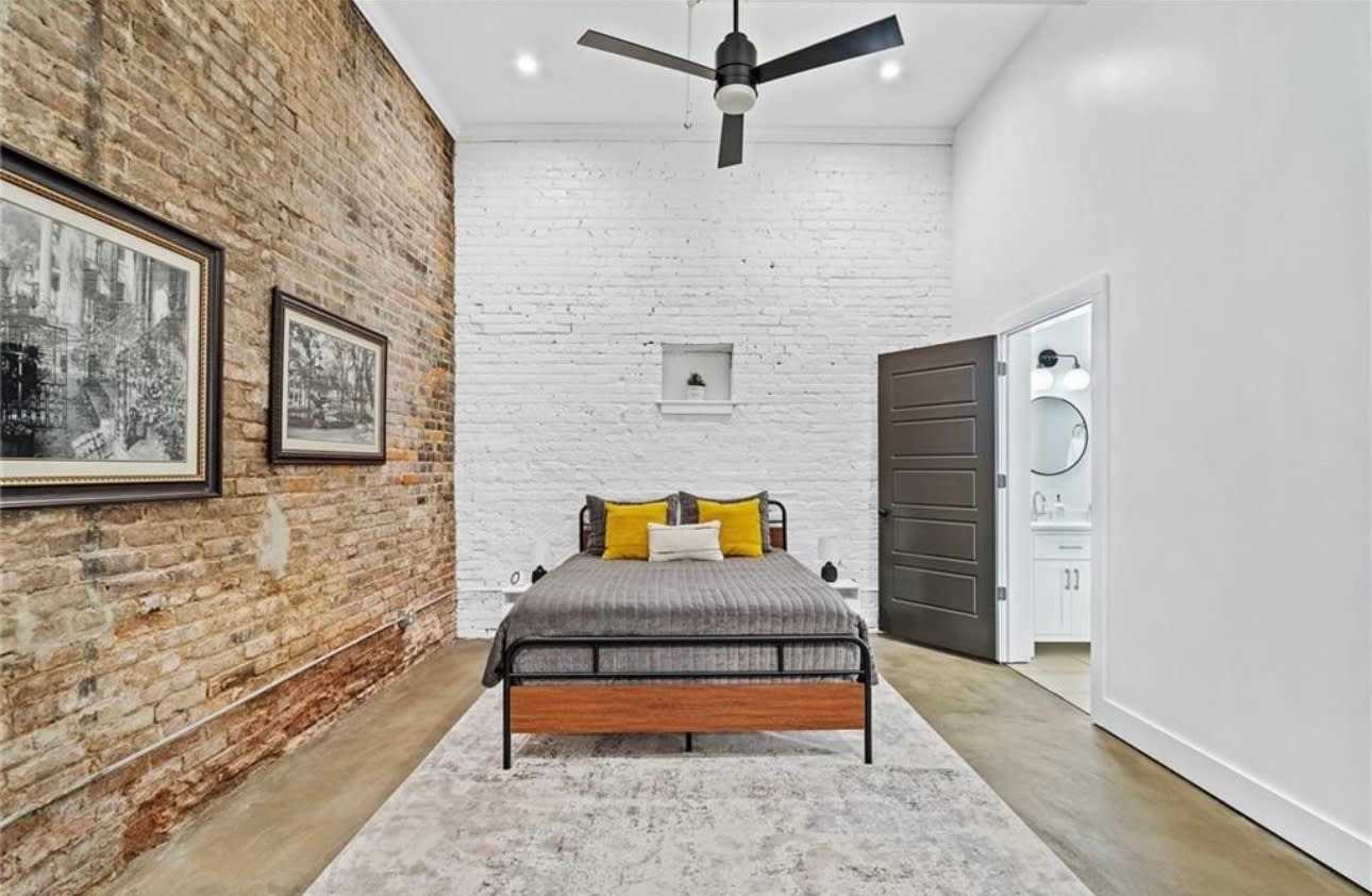 204 Conti Street – photo 1