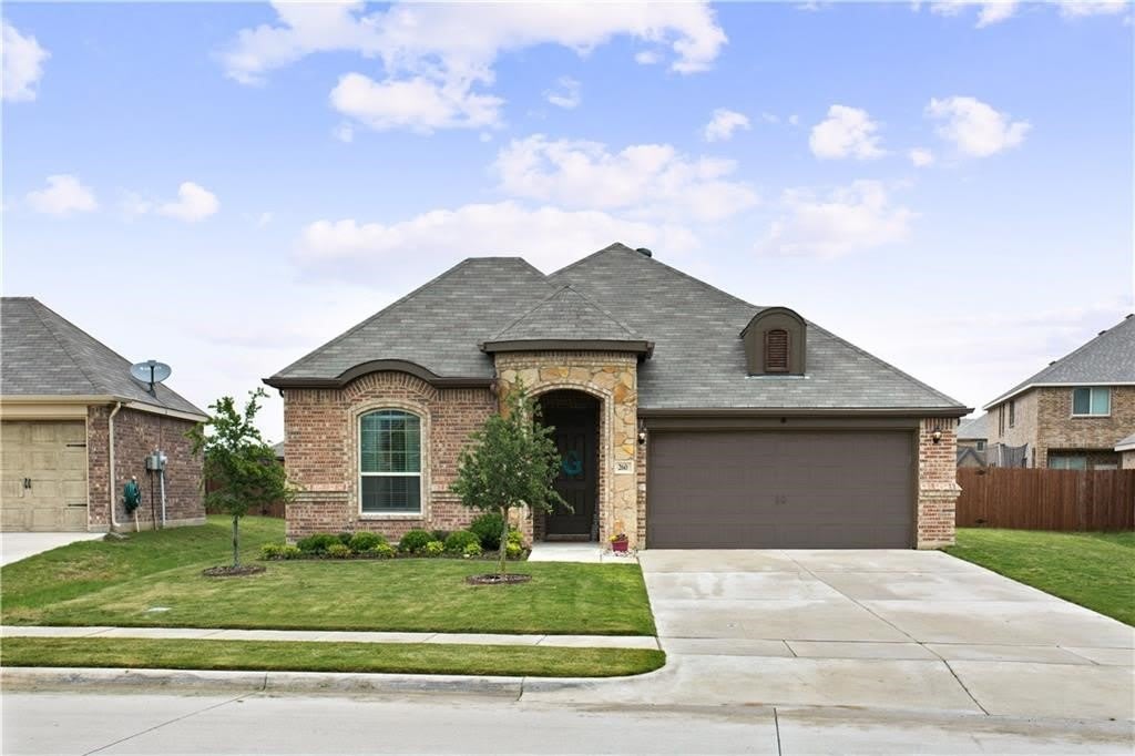 260 Hilltop Drive – photo 1 of 92