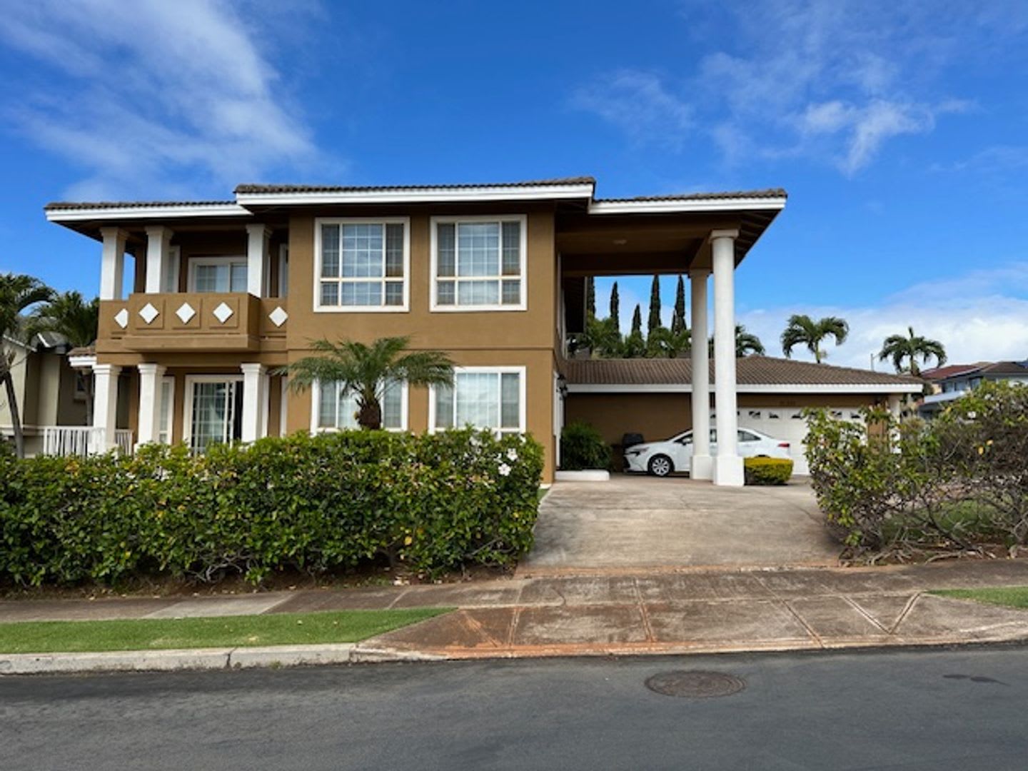 Single Family Executive Style Home in Gated Community – photo 1 of 29