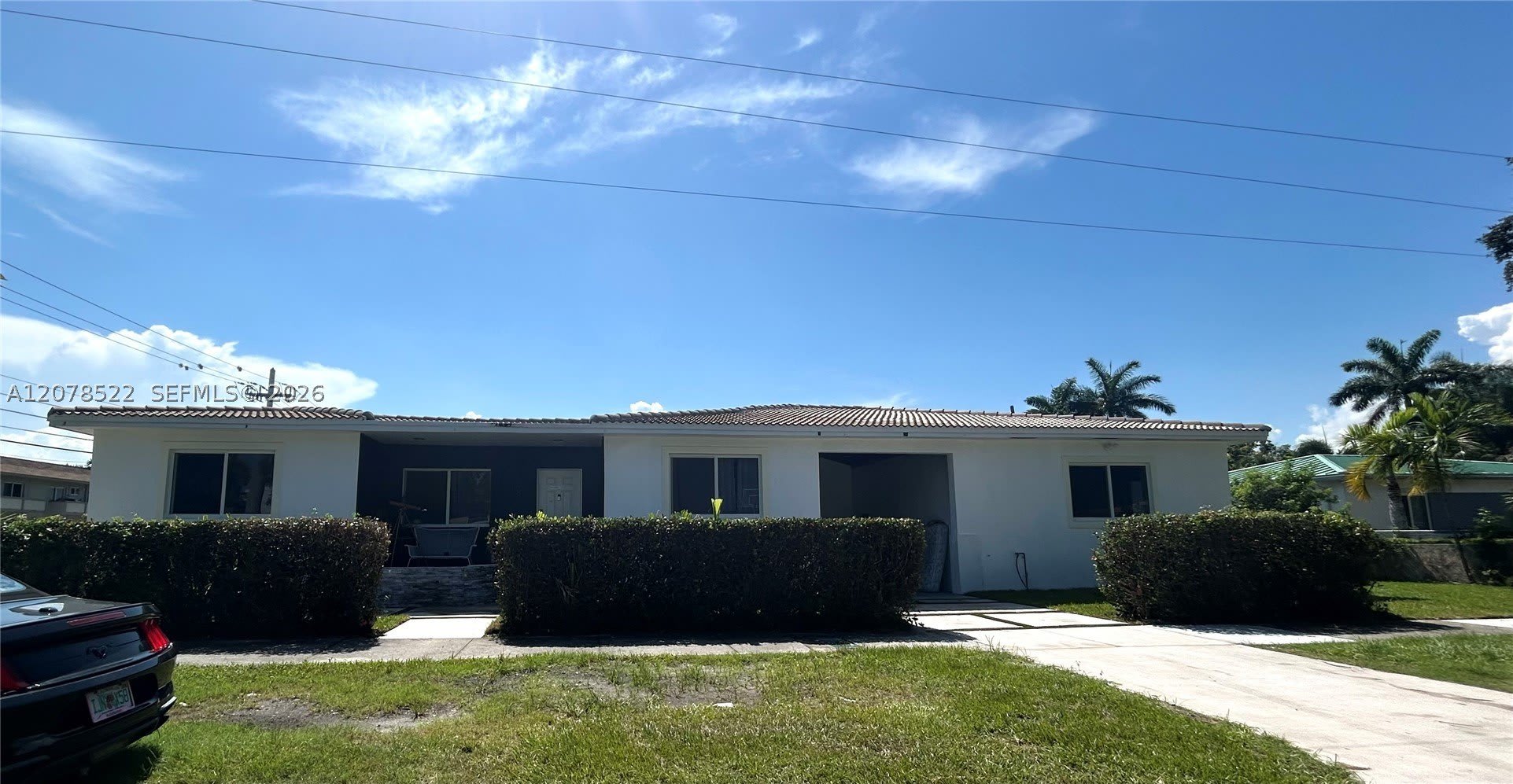 580 Lee Dr – photo 1