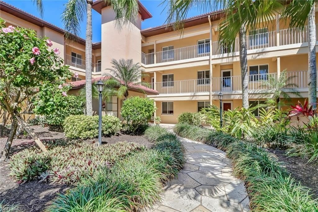 1025 Foxfire Ln – photo 1
