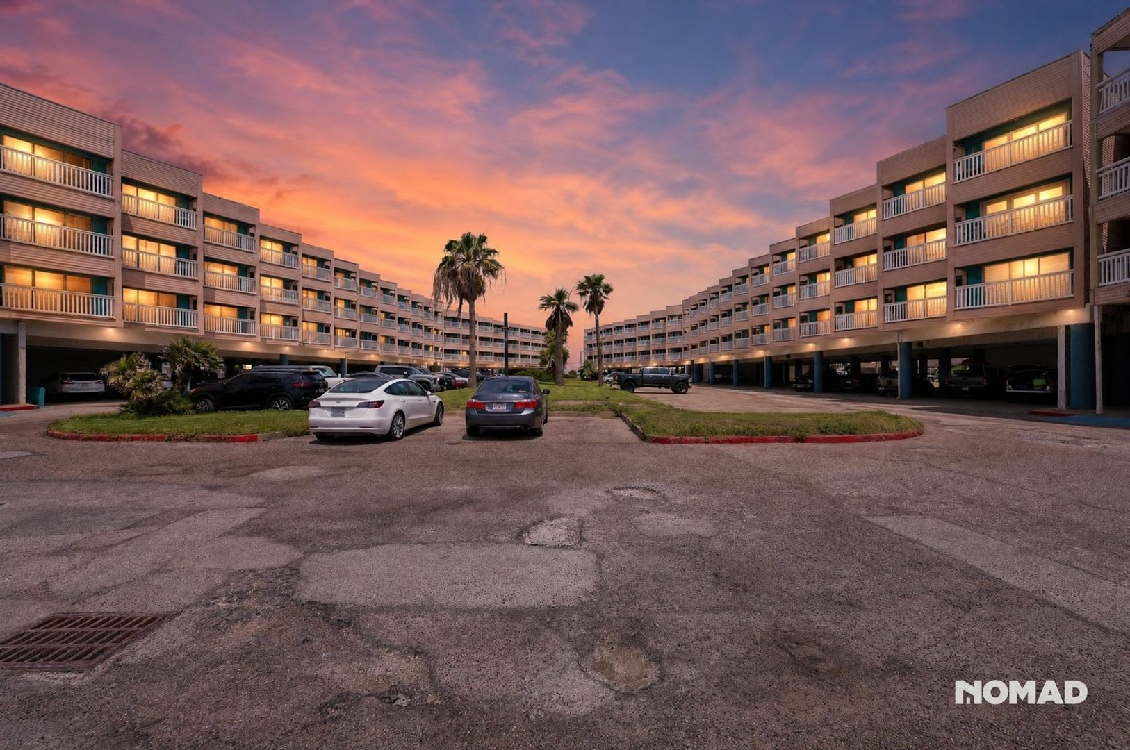 Charming 1BR Beachfront Condo in Corpus Christi – photo 1