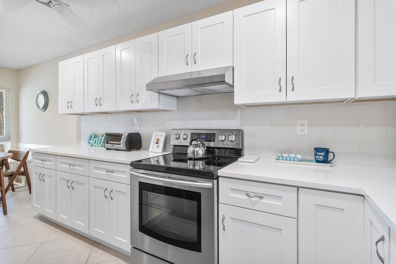 5850 Sugar Palm Court – photo 1
