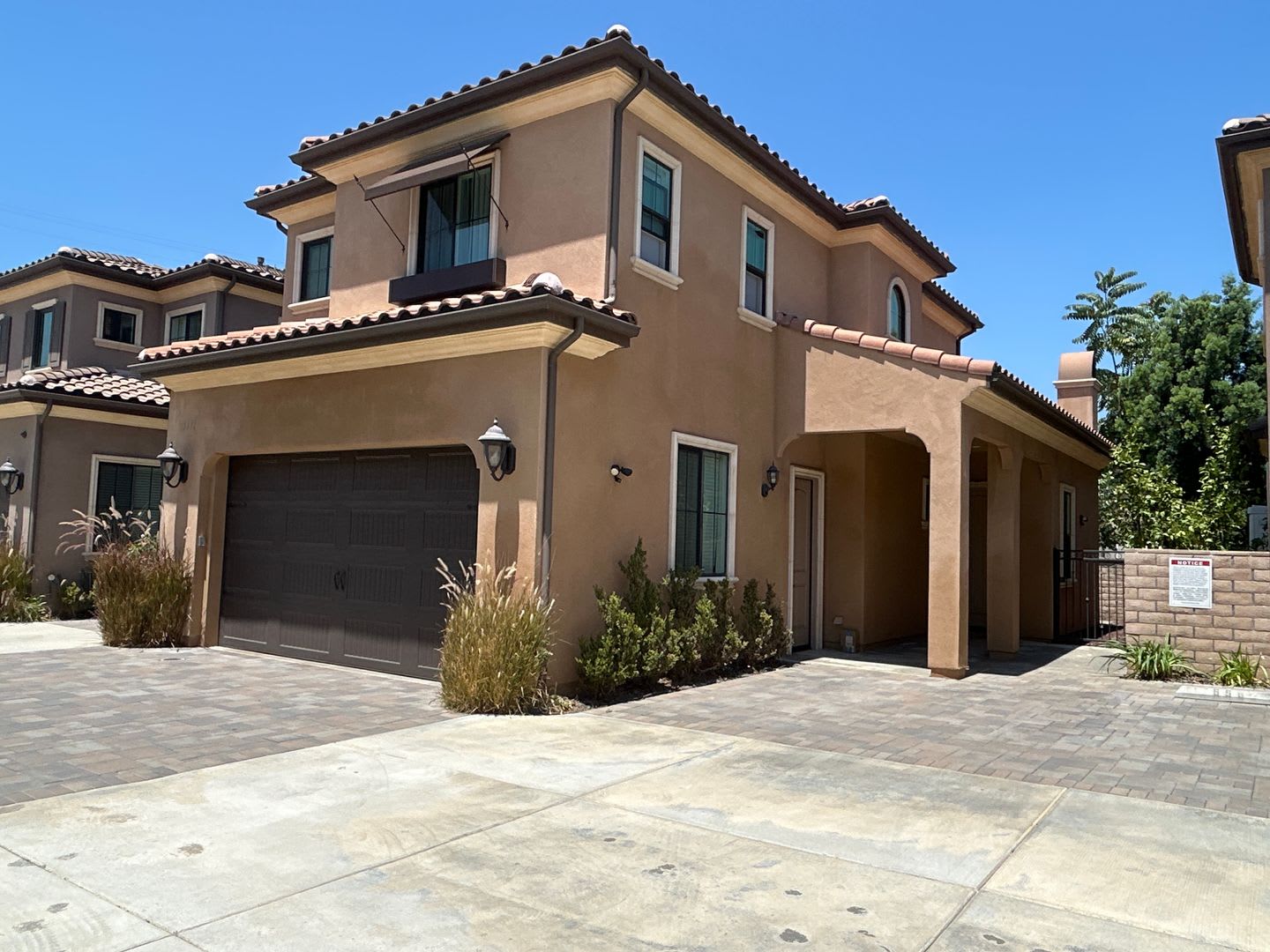 Beautiful 4-bedroom PUD townhouse in Temple City – photo 1 of 19