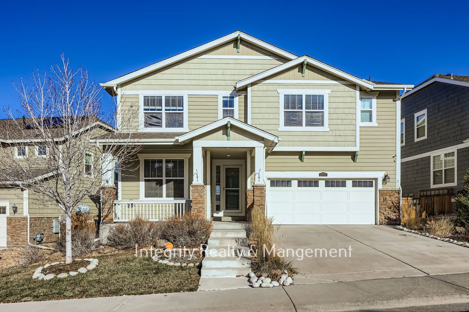 5 Bed/5 Bath, 3,827 Sqft – photo 1