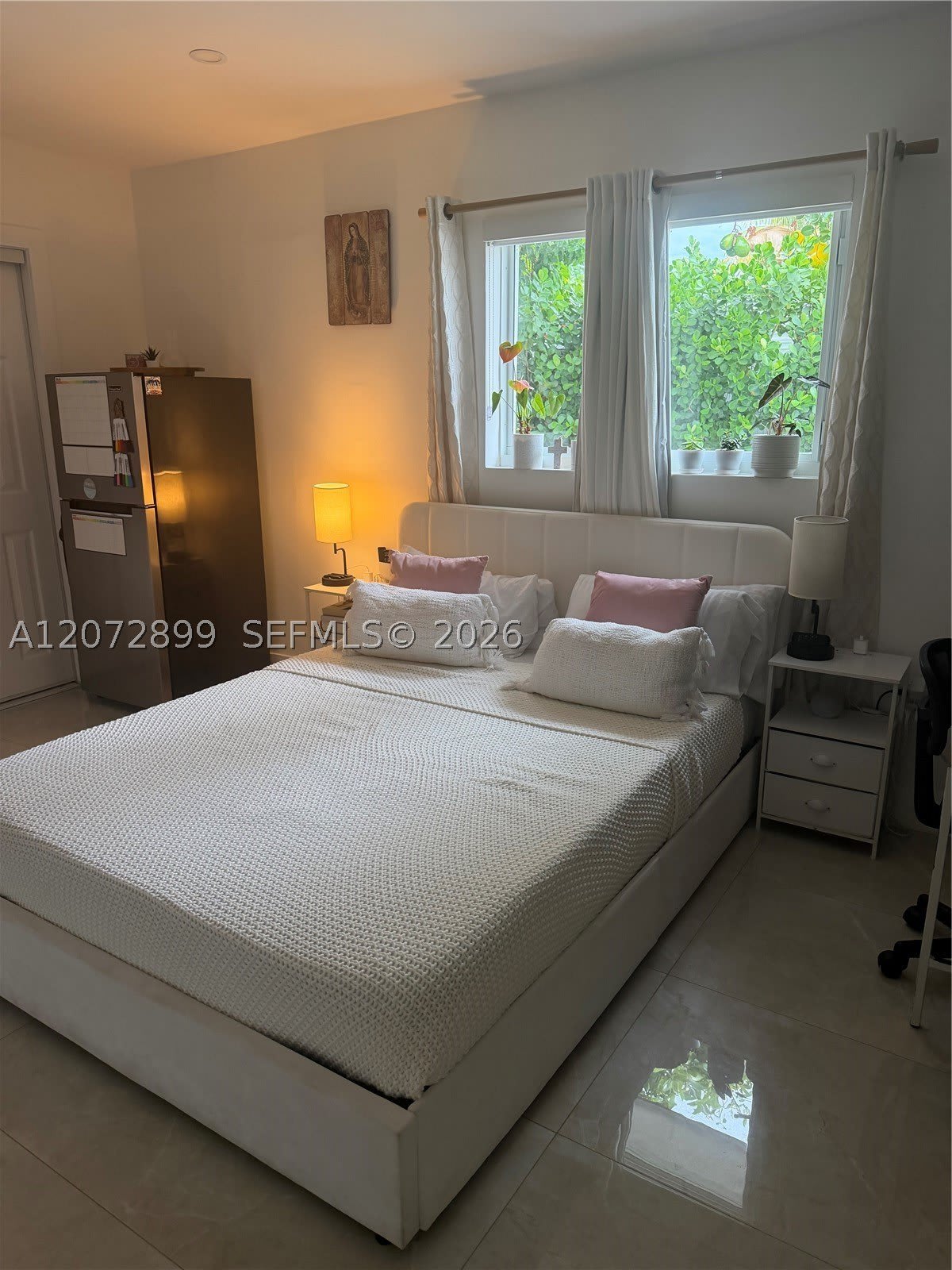 11821 SW 187th Ter – photo 1 of 7