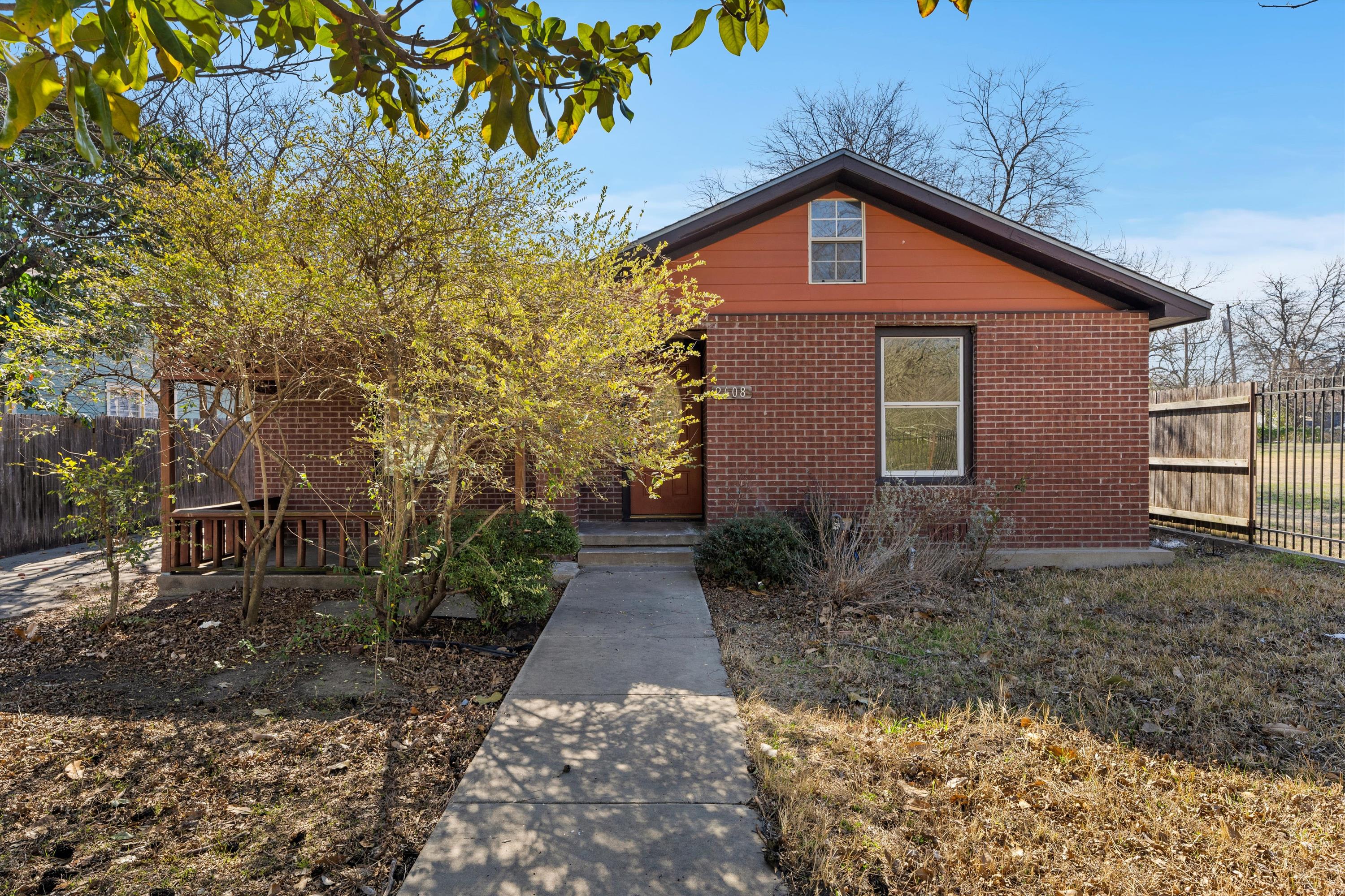 2608 McFerrin Avenue – photo 1 of 16
