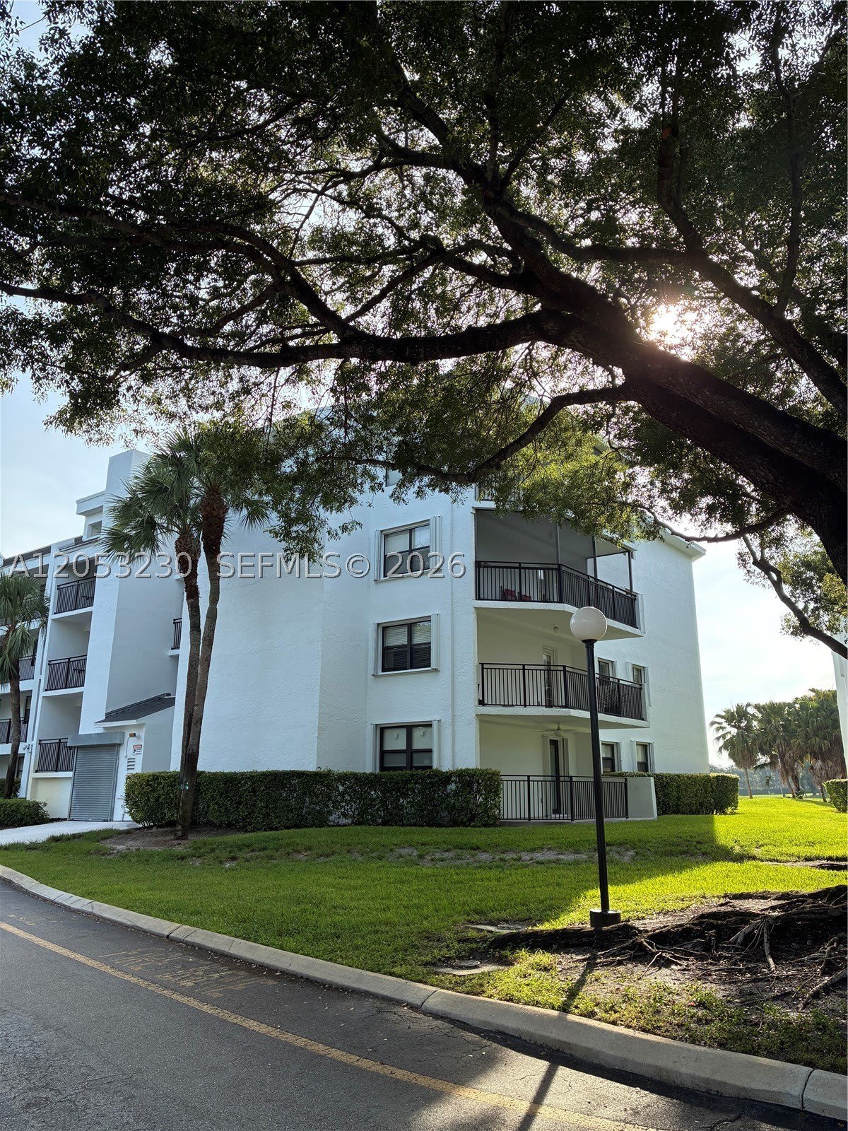 16141 Blatt Blvd – photo 1