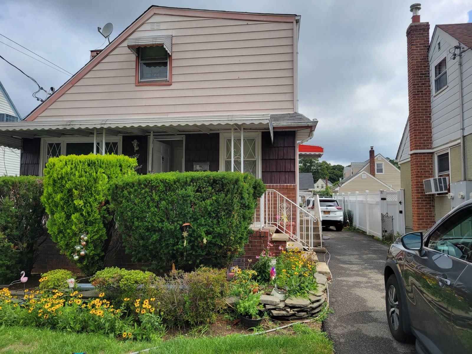99 Washington Ave – photo 1 of 33