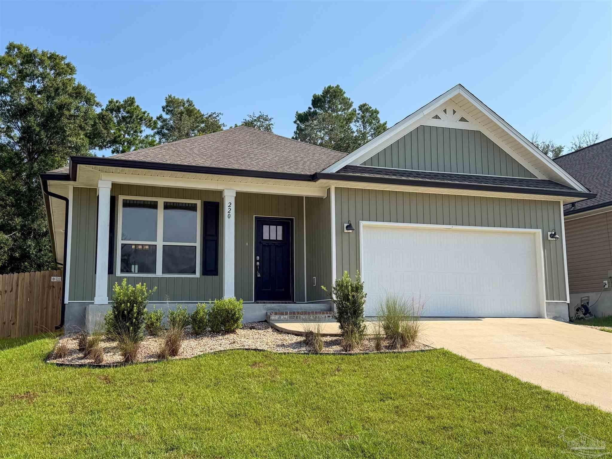 220 Camellia Dr – photo 1 of 32