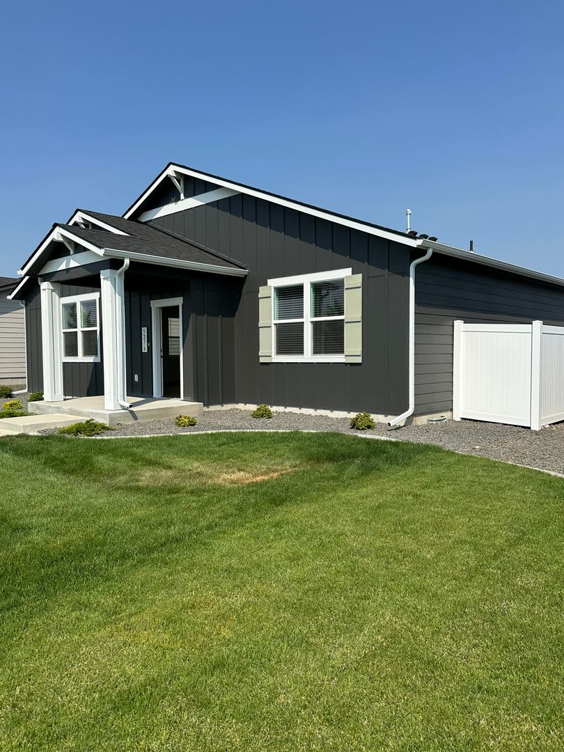 Single Level Home App 275 – photo 1 of 236