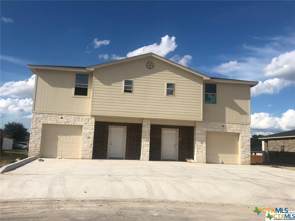4701 Cambridge Drive – photo 1